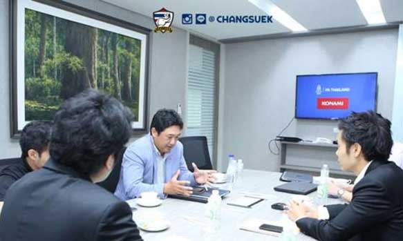 FA Thailand ประชุมเข้ม Konami บุกตลาดอาเซียน ส่งไทยลีกลุย Pro Evolution Soccer